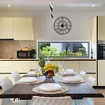 Villa In Croatia Near The Adriatic Coast Pula