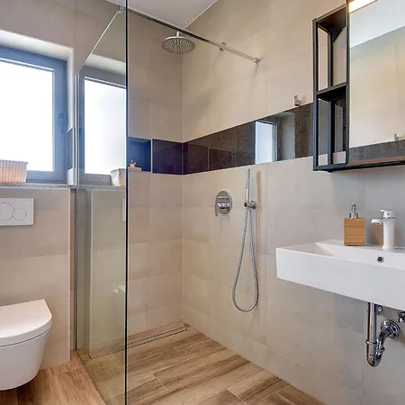Beautiful With Private Swimming Pool Villa